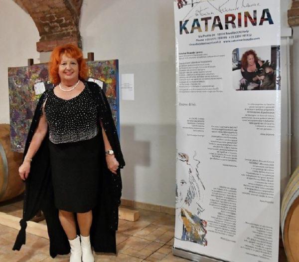 L’omaggio di Katarina alla Langa e al Barolo