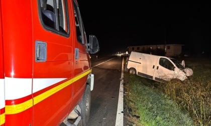 Incidente tra Saluzzo e Cavour: feriti gli autisti dei due furgoni