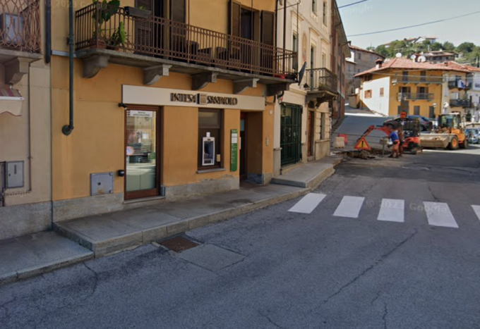 Venerdì 3 novembre chiuderà lo sportello Intesa a Pisaco