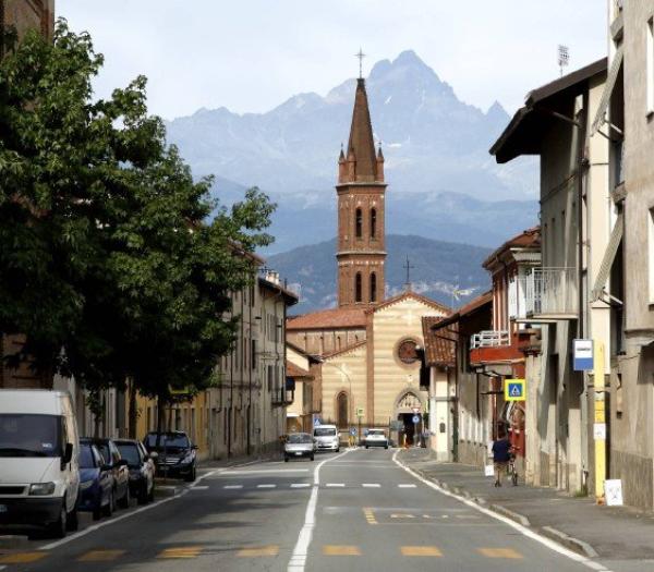 Domenica Borgo S. Martino in festa con la Grandiosa Stima