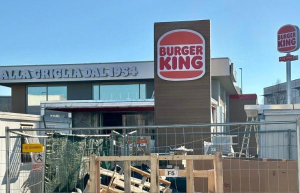 Aldi aprirà giovedì poi il Burger King