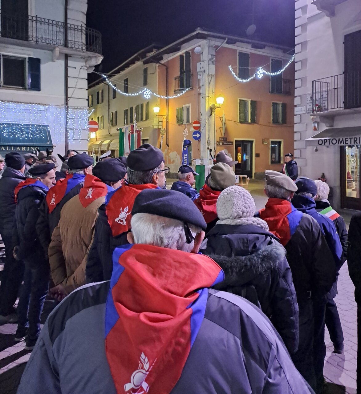 ricordo sforzini in piazza