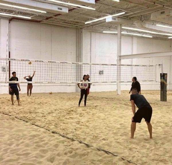 Via al campionato di beach volley