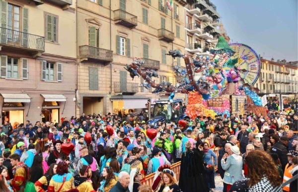 Carnevale: dalle grandi feste alle visite a scuole e case di riposo