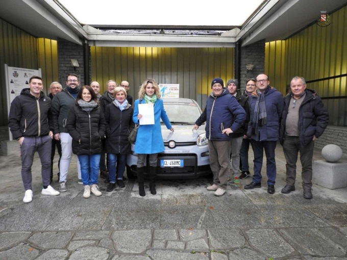 Consegnata la Fiat Panda della Lotteria del Distretto