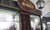 Due nuove chiusure nel centro di Saluzzo: Almonte e l'edicola