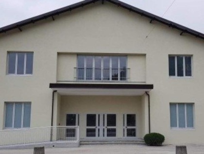 Ex cinema di Revello, in arrivo il fotovoltaico sul tetto