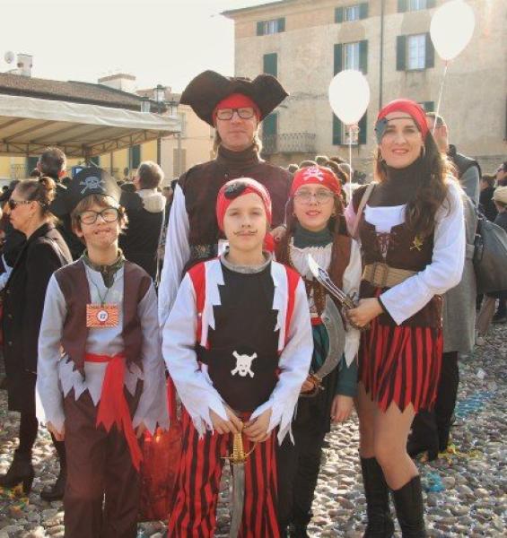 Cavour: Coriandoli e dolci sabato sotto la Rocca