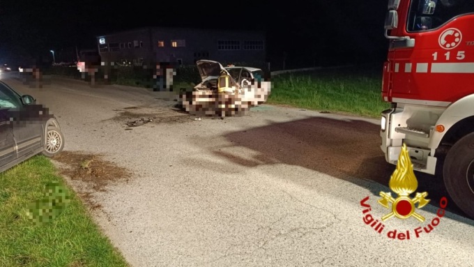 Incidente tra due auto tra Revello e Envie: morto un 82enne