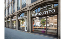 Bertolotto porte investe nel centro di Milano
