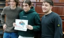Mattia porta Moretta e il Bodoni alle Olimpiadi delle Neuroscienze