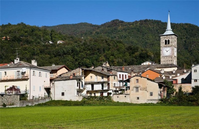 Ultime manovre per le urne di giugno. Ex sindaco punta al bis