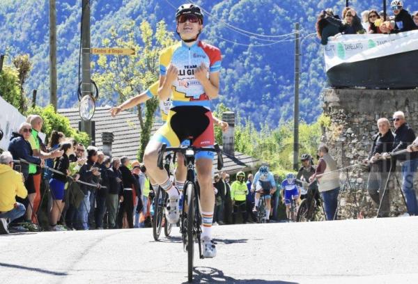 Tommaso sugli scudi a Novara