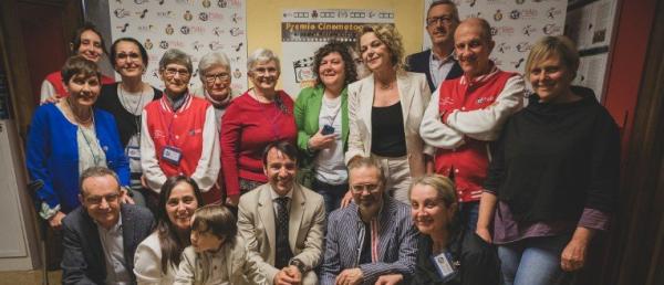 Claudia Gerini incanta i buschesi