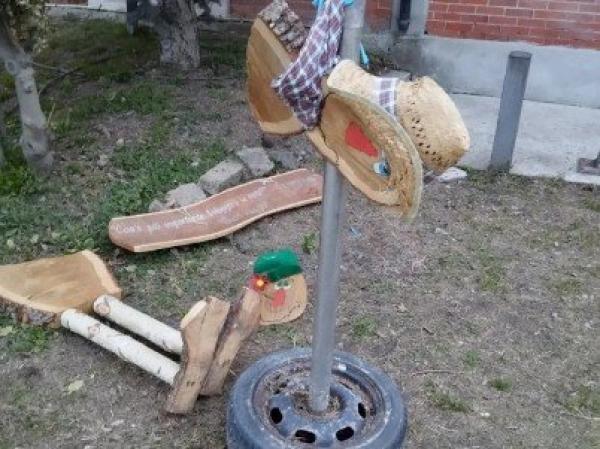 Vandali in azione sul Maira