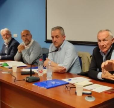 Centrodestra al ballottaggio se Demaria non “sfonda”