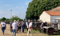 Antichi trattori conquista Moretta