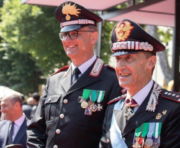 Il luogotenente Giordano premiato dal generale dell’Arma