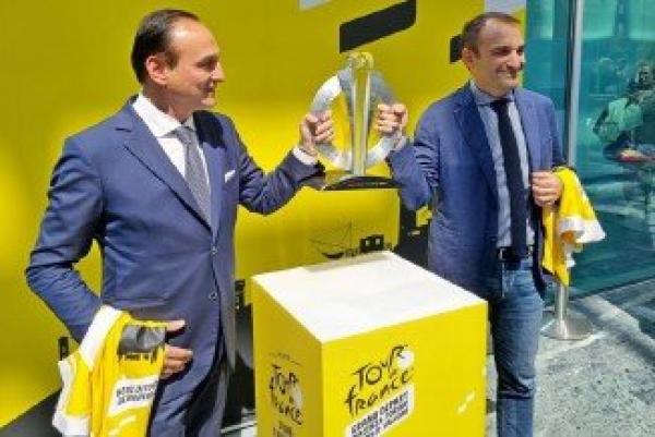 Il passaggio del Tour nella Granda