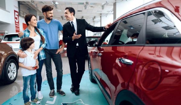 Consultare tagliandi e visure per le auto usate