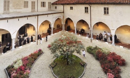 Il Chiostro di San Giovanni luogo delle cene estive del ristorante Castellana