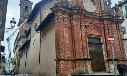 Fulmine colpisce la Croce Nera di Saluzzo