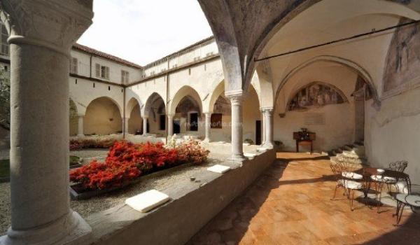 Passeggiate in notturna nella città marchionale