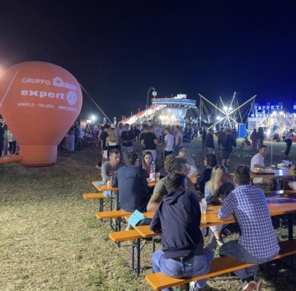 Babano, è super festa Area da 1000 coperti