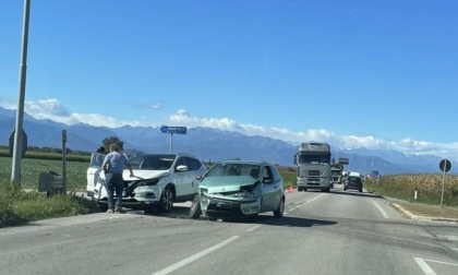 Incidente sulla Saluzzo-Pinerolo: due auto coinvolte, nessun ferito