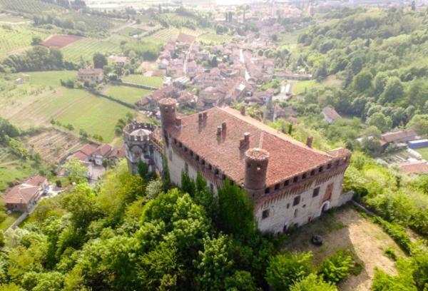 Castello di Verzuolo, la svolta dei privati