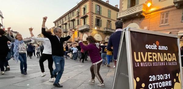 Dalla 12 ore di musica all’esibizione dei lou dalfin per l’Uvernada