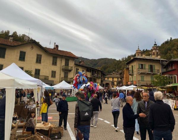La castagna e il territorio Mostra mercato a Venasca