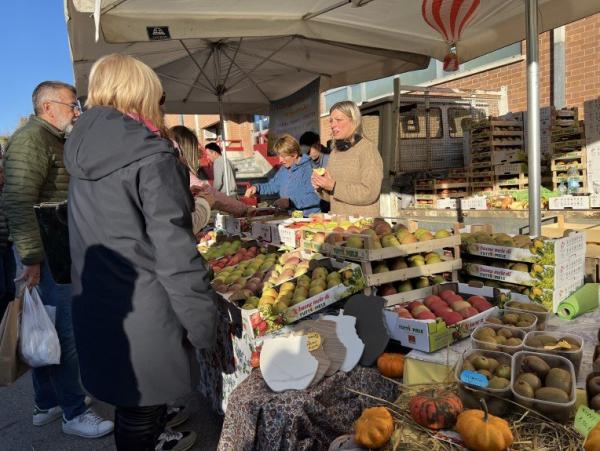 Tuttomele, Cavour va in vetrina Ecco gli eventi da sabato a martedì