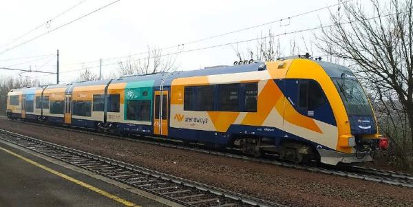 Consegnato il primo treno con la livrea Arenaways