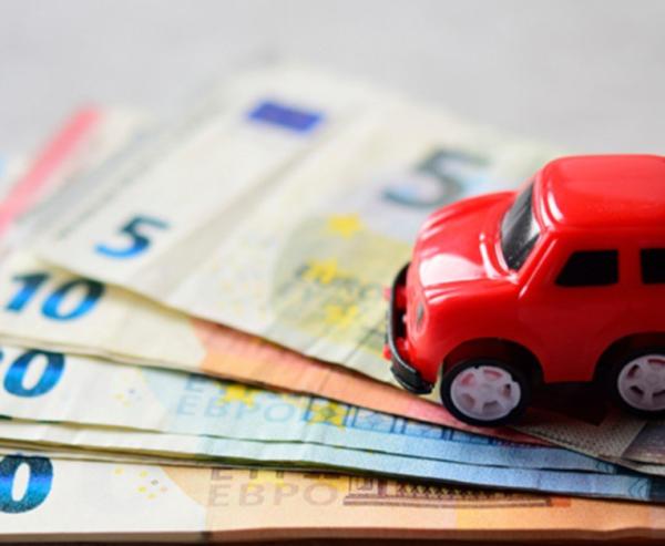 Nessun avviso cartaceo per il bollo auto, ma messaggi sull’app IO