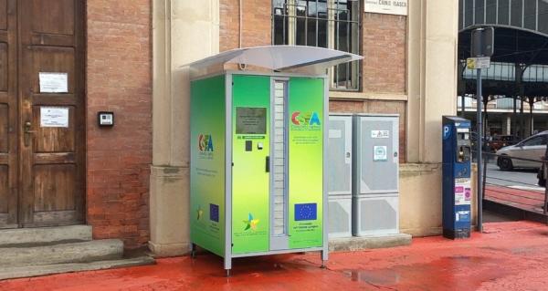 Arrivano i distributori automatici per i sacchetti