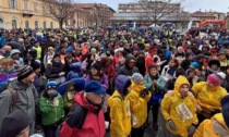 La prima volta sotto la pioggia non frena il popolo del Fitwalking