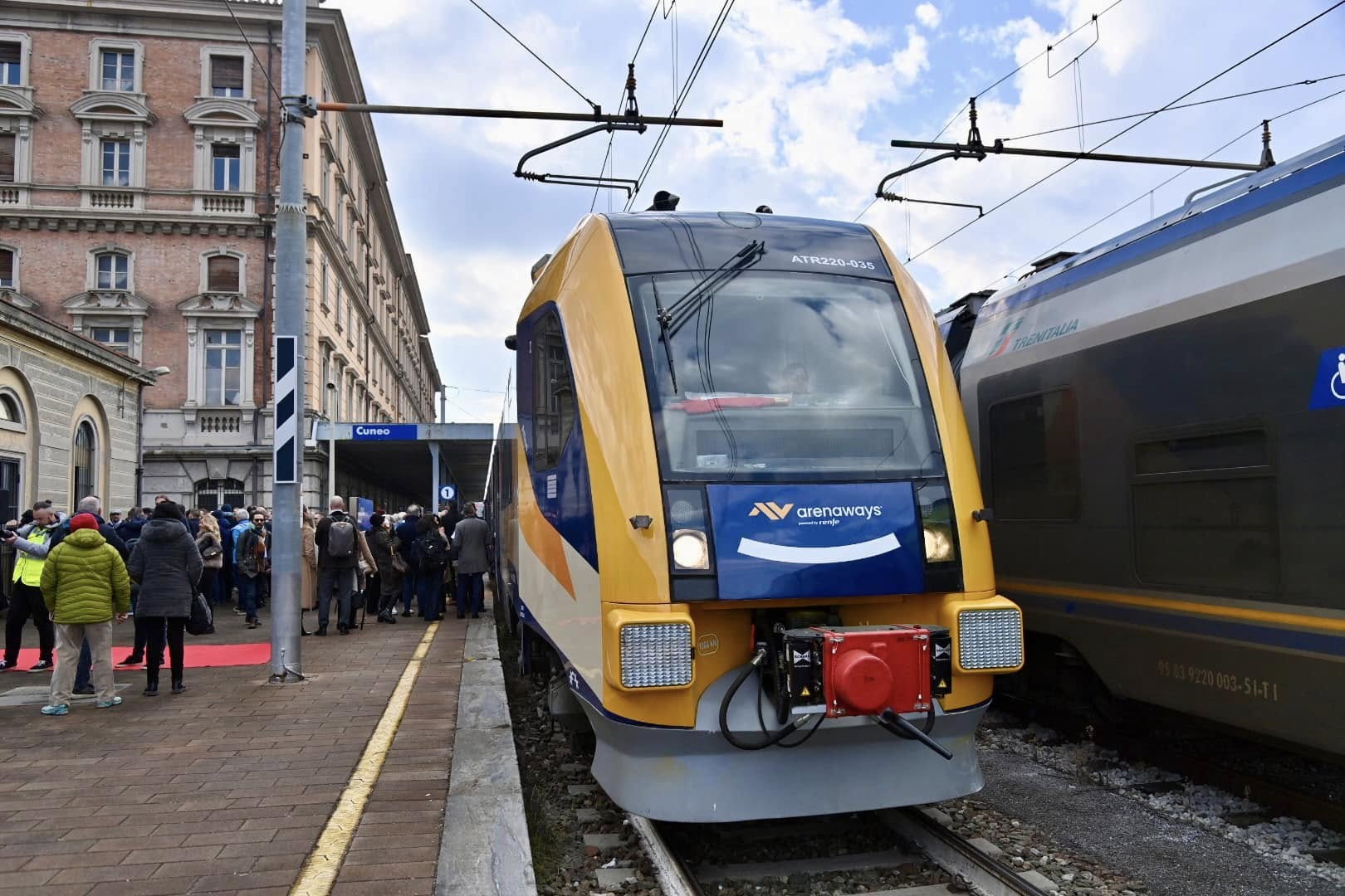 treno cuneo arena