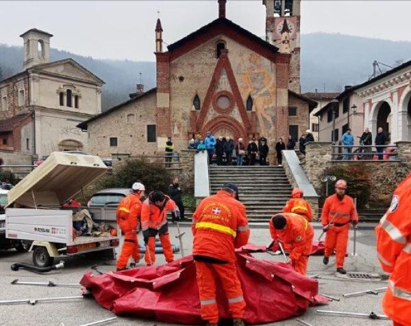 Esercitazione e festeggiamenti per i 45 anni dell’Aib di Rossana