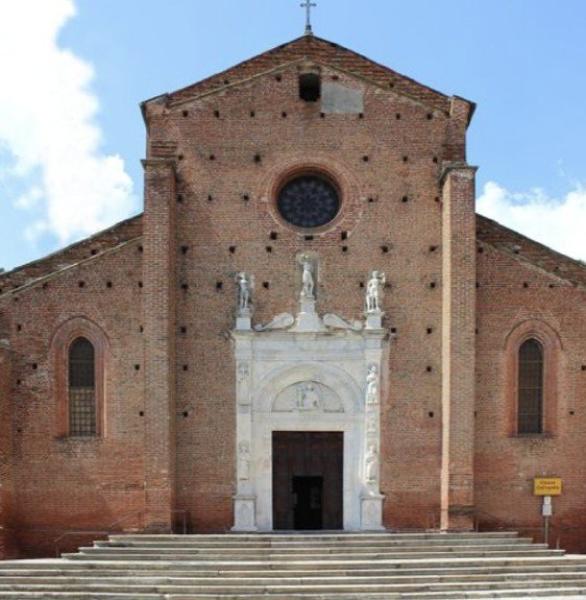 Revello, all’asta il complesso della parrocchia