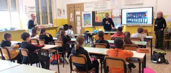 I volontari della Lilt tra i banchi di scuola