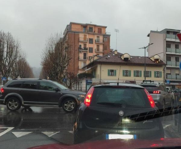 Martedì di passione per il traffico saluzzese
