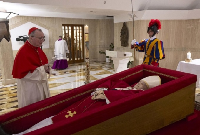 Giovedì una nuova messa per Papa Francesco