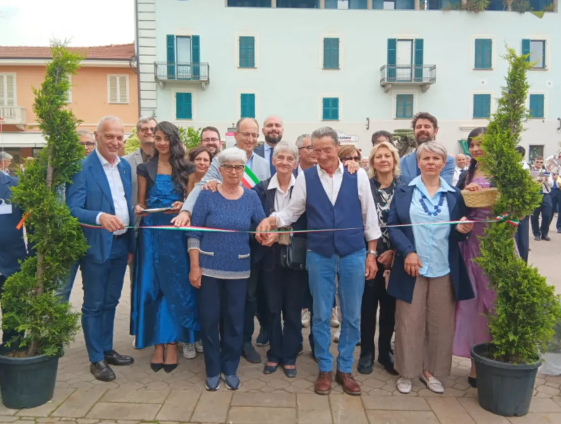 Tagio nasro cavour fiore 2025