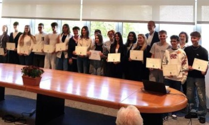 Ecco le borse di studio agli studenti dell’istituto Denina Pellico Rivoira