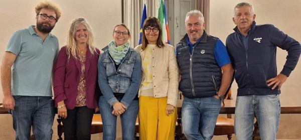 Deco, commissione sempre più rosa