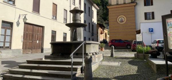 Cavour, torna a zampillare la fontana di San Lorenzo