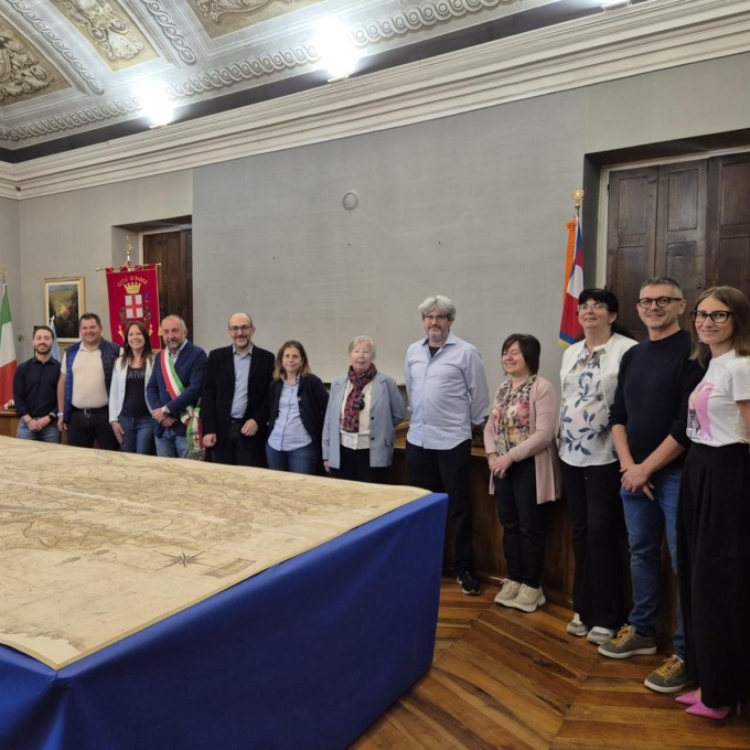 Barge, le mappe dell’archivio storico tornano a splendere