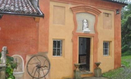 Domenica: Vigna San Carlo e giardini dei Marchesi del Carretto