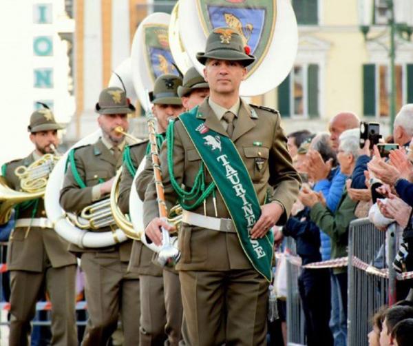 Grande weekend alpino a Piasco che festeggia i 70 anni del gruppo